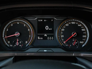 Внедорожник Volkswagen Tharu 2021 года, 2449000 рублей, Кирилловка