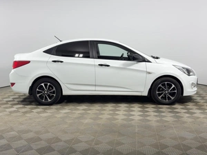 Седан Hyundai Solaris 2015 года, 1199900 рублей, Казань