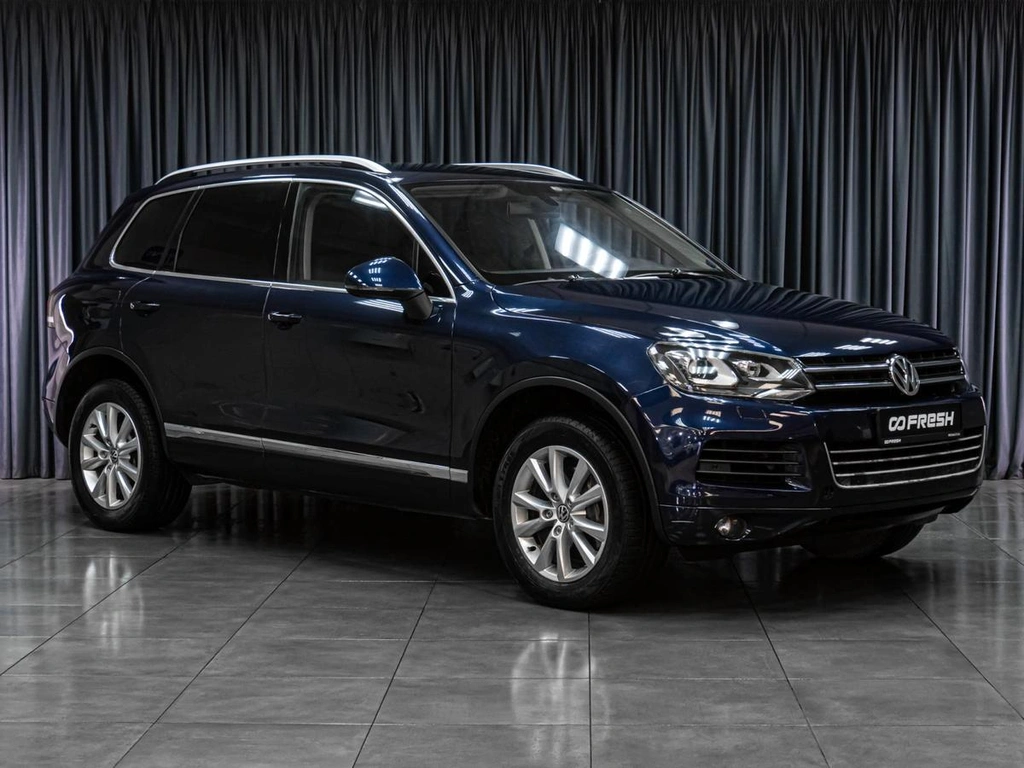 Внедорожник Volkswagen Touareg 2012 года, 1999000 рублей, Тюмень