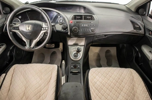 Хетчбэк Honda Civic 2008 года, 649000 рублей, Барнаул