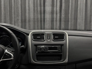 Седан Renault Logan 2020 года, 720000 рублей, Красноярск