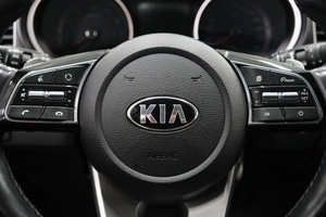 Хетчбэк Kia Ceed 2018 года, 1699000 рублей, Омск