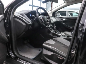 Хетчбэк Ford Focus 2014 года, 900000 рублей, Красноярск