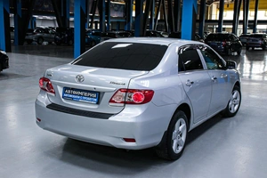 Седан Toyota Corolla 2013 года, 1098000 рублей, Солонцы
