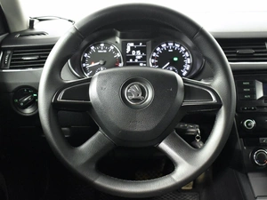 Лифтбек Skoda Octavia 2013 года, 919900 рублей, Казань
