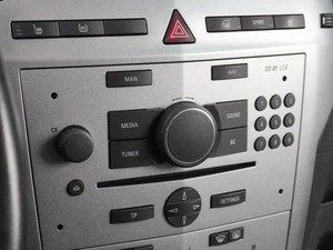 Минивэн Opel Zafira 2013 года, 724000 рублей, Воронеж