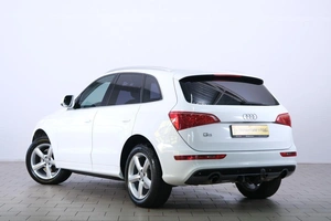 Внедорожник Audi Q5 2012 года, 1699000 рублей, Омск