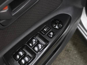 Седан Kia Rio 2010 года, 460000 рублей, Омск