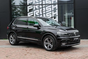 Внедорожник Volkswagen Tiguan 2020 года, 4299000 рублей, Ульяновск