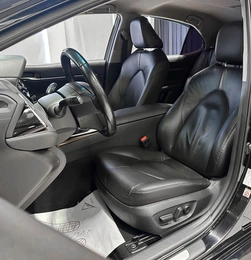 Седан Toyota Camry 2018 года, 2730000 рублей, Красноярск