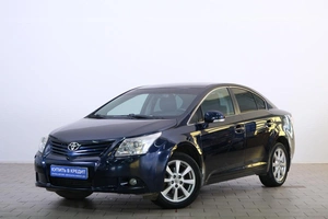 Седан Toyota Avensis 2009 года, 1049000 рублей, Омск