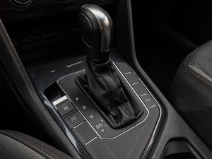 Внедорожник Volkswagen Tiguan 2020 года, 2525000 рублей, Краснодар