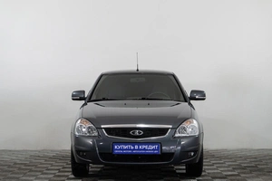 Седан ВАЗ (LADA) Priora 2018 года, 919000 рублей, Сургут