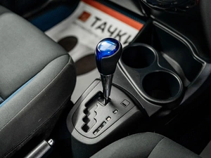 Хетчбэк Toyota Aqua 2018 года, 1200000 рублей, Красноярск