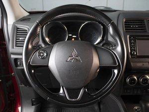 Внедорожник Mitsubishi ASX 2020 года, 2470000 рублей, Омск