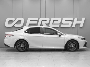 Седан Toyota Camry 2021 года, 3439000 рублей, Ростов-на-Дону