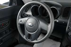 Хетчбэк Kia Soul 2011 года, 1059000 рублей, Тюмень