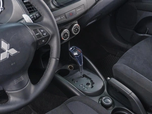Внедорожник Mitsubishi Outlander 2008 года, 999000 рублей, Сургут