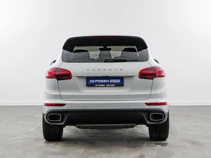 Внедорожник Porsche Cayenne 2015 года, 3698999 рублей, Москва