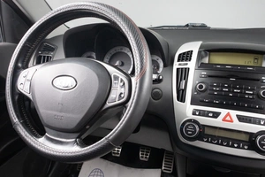 Хетчбэк Kia Ceed 2008 года, 519000 рублей, Оренбург