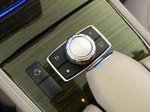 Седан Mercedes-benz CLS-класс 2014 года, 2756055 рублей, Москва