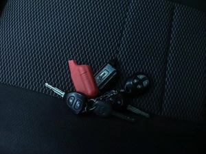 Внедорожник Toyota RAV4 2011 года, 1750000 рублей, Красноярск