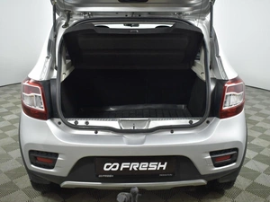 Хетчбэк Renault Sandero 2017 года, 1037100 рублей, Казань