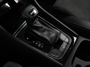 Внедорожник Skoda Karoq 2020 года, 2399000 рублей, Воронеж
