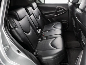 Внедорожник Toyota RAV4 2007 года, 1270000 рублей, Тюмень
