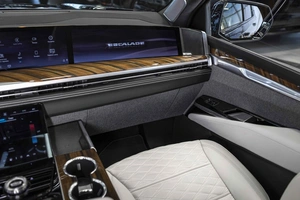 Внедорожник Cadillac Escalade 2025 года, 19799999 рублей, Москва