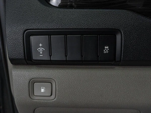 Минивэн Kia Carnival 2019 года, 3129000 рублей, Тюмень