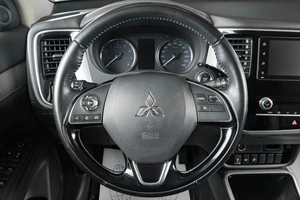 Внедорожник Mitsubishi Outlander 2020 года, 2359000 рублей, Тюмень