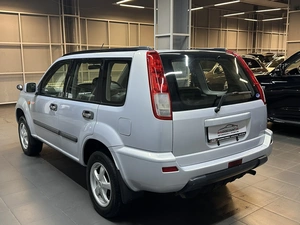 Внедорожник Nissan X-Trail 2001 года, 647000 рублей, Красноярск