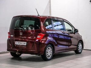 Минивэн Honda Freed 2009 года, 870000 рублей, Красноярск