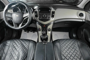 Хетчбэк Chevrolet Cruze 2012 года, 749000 рублей, Тюмень