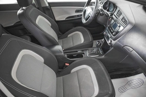Хетчбэк Kia Ceed 2015 года, 1229000 рублей, Кемерово