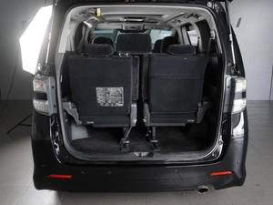 Минивэн Toyota Vellfire 2010 года, 2070000 рублей, Минеральные Воды