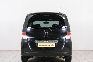 Минивэн Honda Freed 2011 года, 989000 рублей, Красноярск