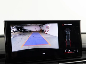 Внедорожник Audi Q5 2024 года, 5398999 рублей, Москва