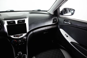 Седан Hyundai Solaris 2012 года, 899000 рублей, Пермь