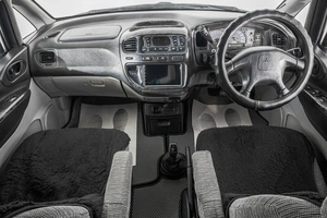 Минивэн Mitsubishi Delica 2002 года, 1799000 рублей, Барнаул