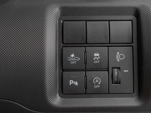 Внедорожник Toyota Raize 2020 года, 1675000 рублей, Тюмень
