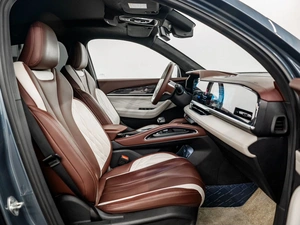Внедорожник Geely Xingyue L 2021 года, 3130000 рублей, Красноярск