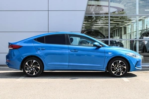 Седан Hyundai Elantra 2016 года, 1280000 рублей, Ярославль