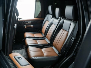 Внедорожник Land Rover Discovery 2015 года, 2490000 рублей, Тюмень