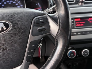 Седан Kia Rio 2016 года, 555000 рублей, Орёл