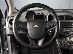 Седан Chevrolet Aveo 2012 года, 790000 рублей, Омск