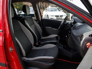 Хетчбэк Renault Clio 2009 года, 575000 рублей, Большой Сочи