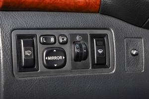 Седан Toyota Avensis 2007 года, 999000 рублей, Новосибирск