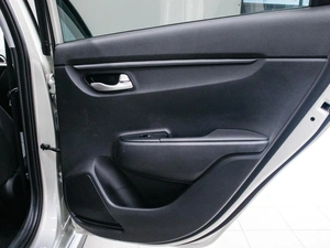 Седан Kia Rio 2019 года, 1389000 рублей, Красноярск
